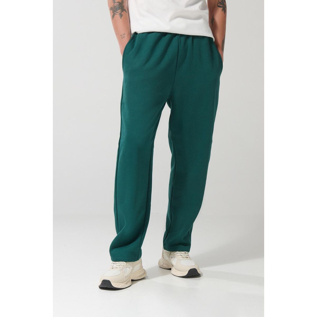 KOAJ - KOAJ Pantalón jogger verde intenso con bota recta y bolsillo Hombre