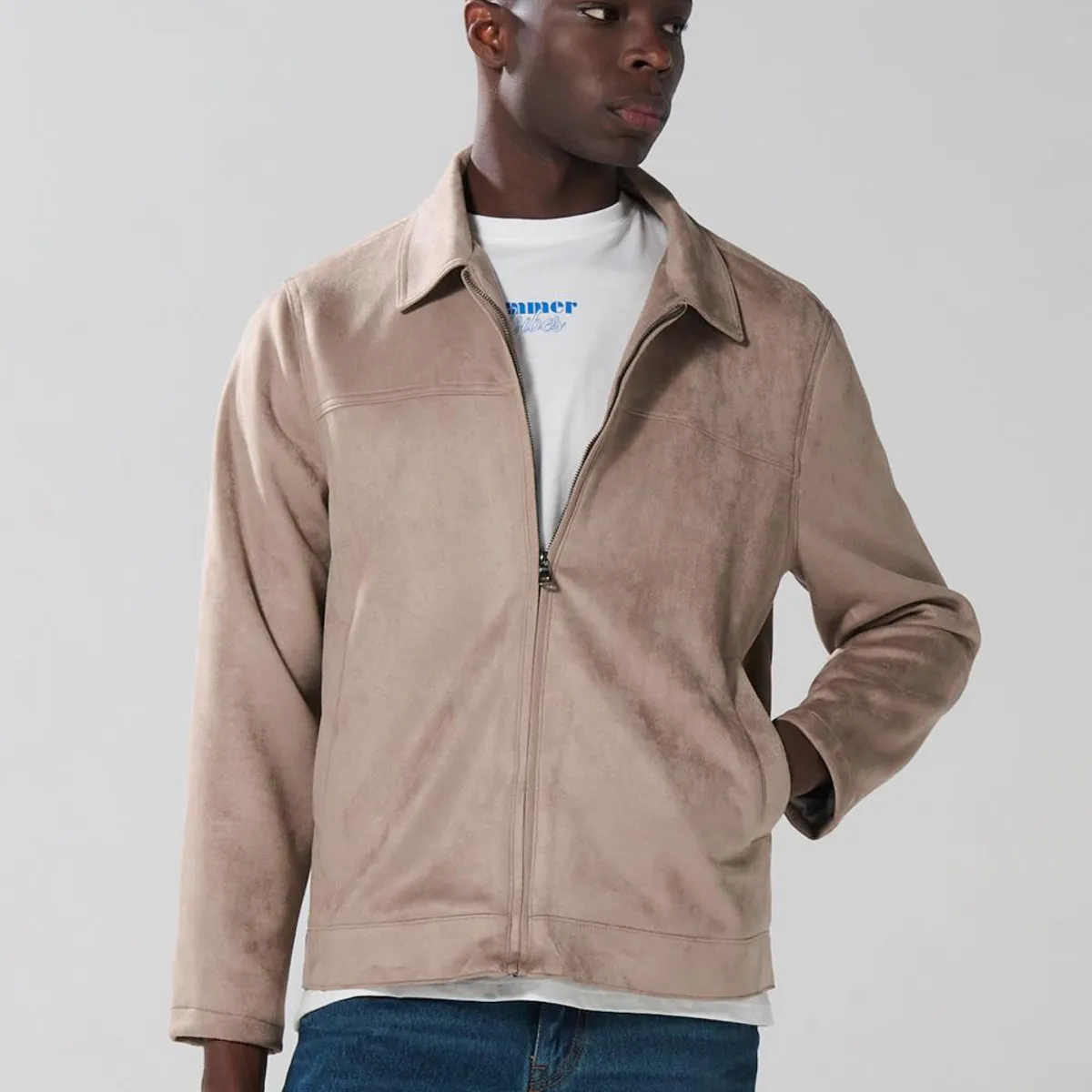 KOAJ - KOAJ Chaqueta liviana café con cuello trucker y cremallera Hombre