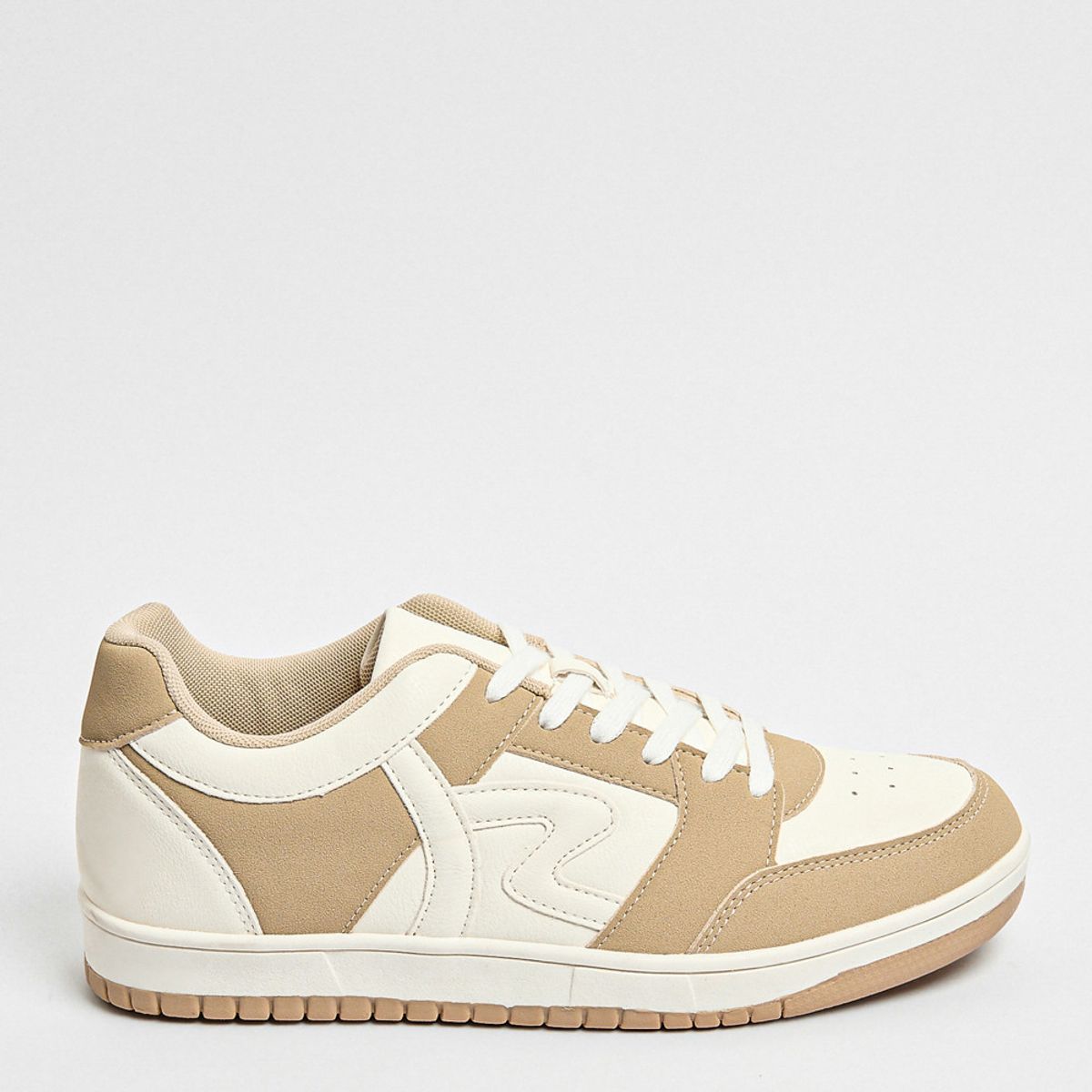 KOAJ - KOAJ Tenis casuales unicolores con perforaciones y cortes Hombre