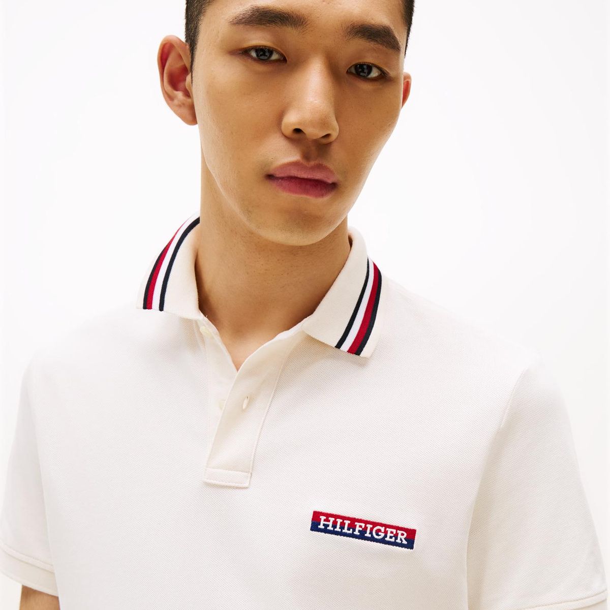 TOMMY HILFIGER - Polo blanco de corte regular con logo Tommy Hilfiger
