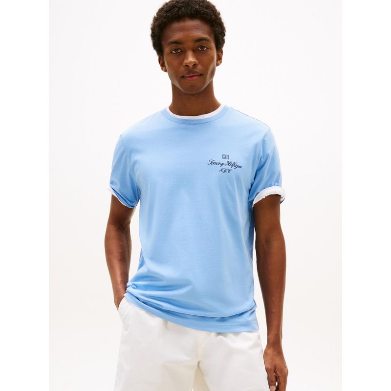 TOMMY HILFIGER - Camiseta celeste con logo NYC y logo delineado Tommy Hilfiger