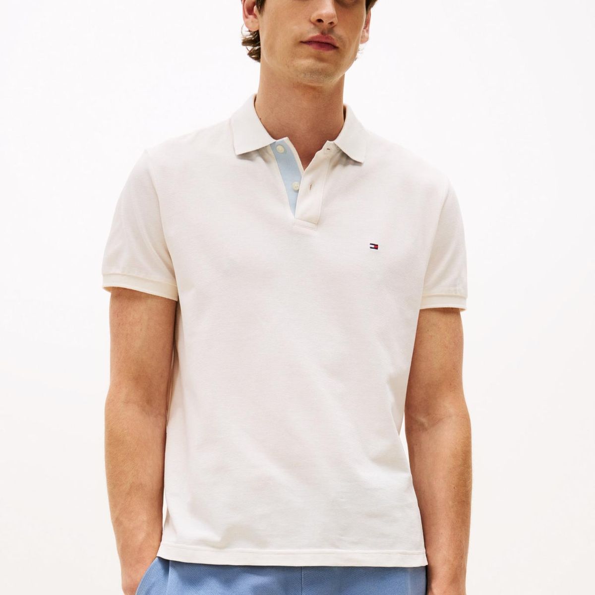 TOMMY HILFIGER - Polo blanco de corte regular con tapeta y cuello a contraste Tommy Hilfiger