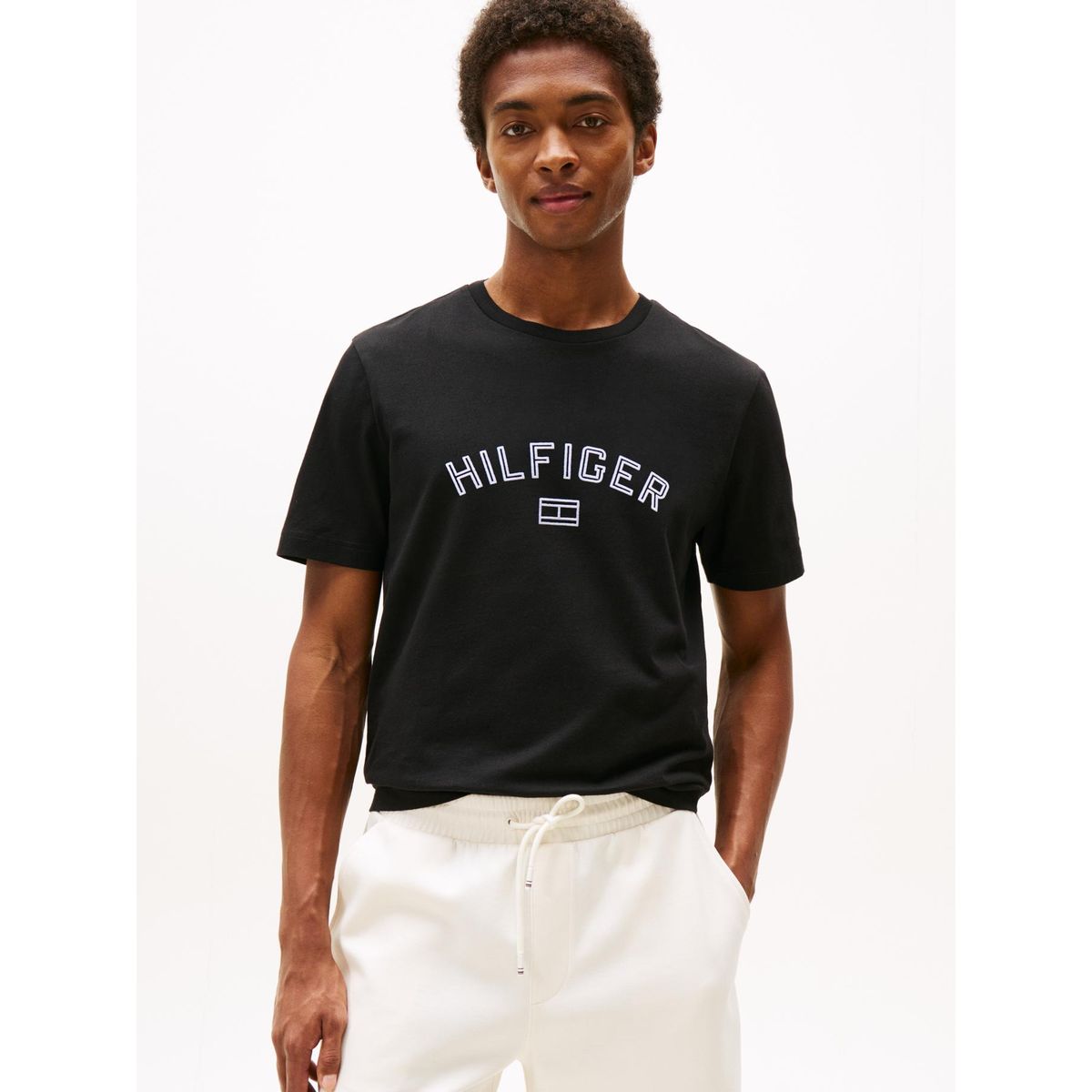 TOMMY HILFIGER - Camiseta negra Flock con logo estampado Tommy Hilfiger