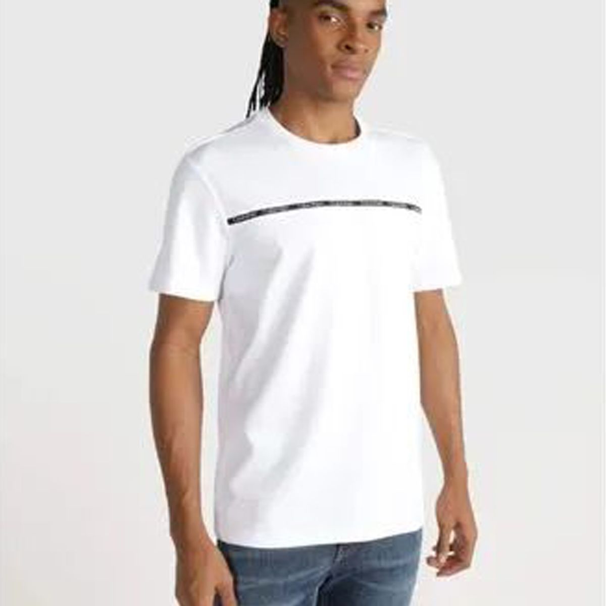 CALVIN KLEIN - Camiseta blanca manga corta con logo tape Calvin Klein