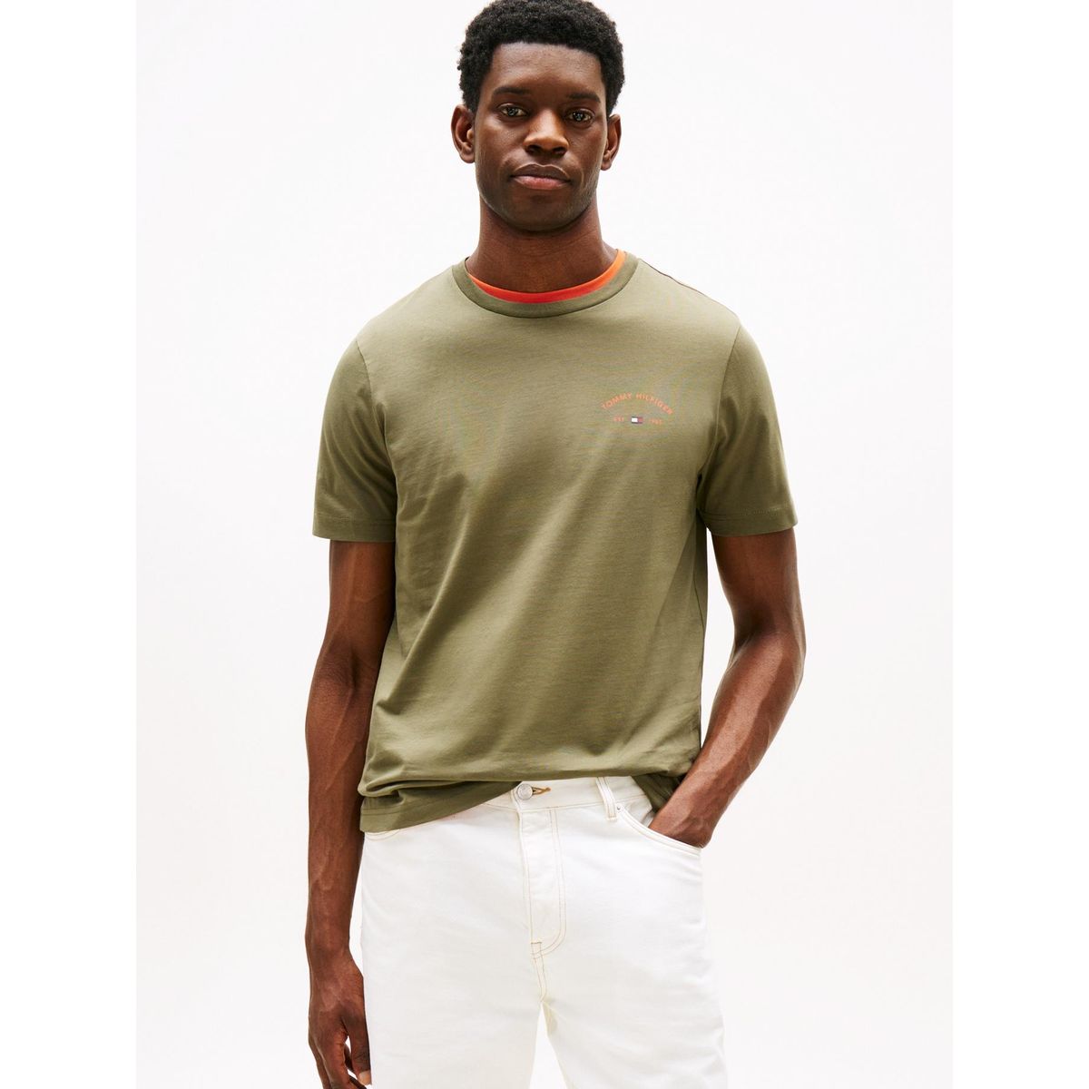 TOMMY HILFIGER - Camiseta verde con motivo de palmera en la espalda Tommy Hilfiger