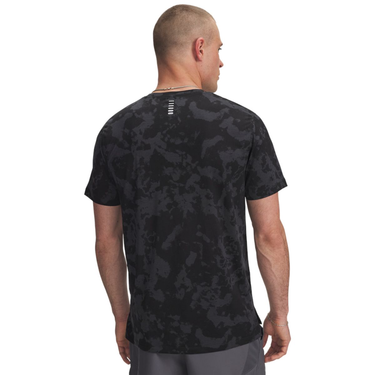 UNDER ARMOUR - Camiseta Hombre Under Armour UA LAUNCH PRINTED SS Gris UNDER ARMOUR