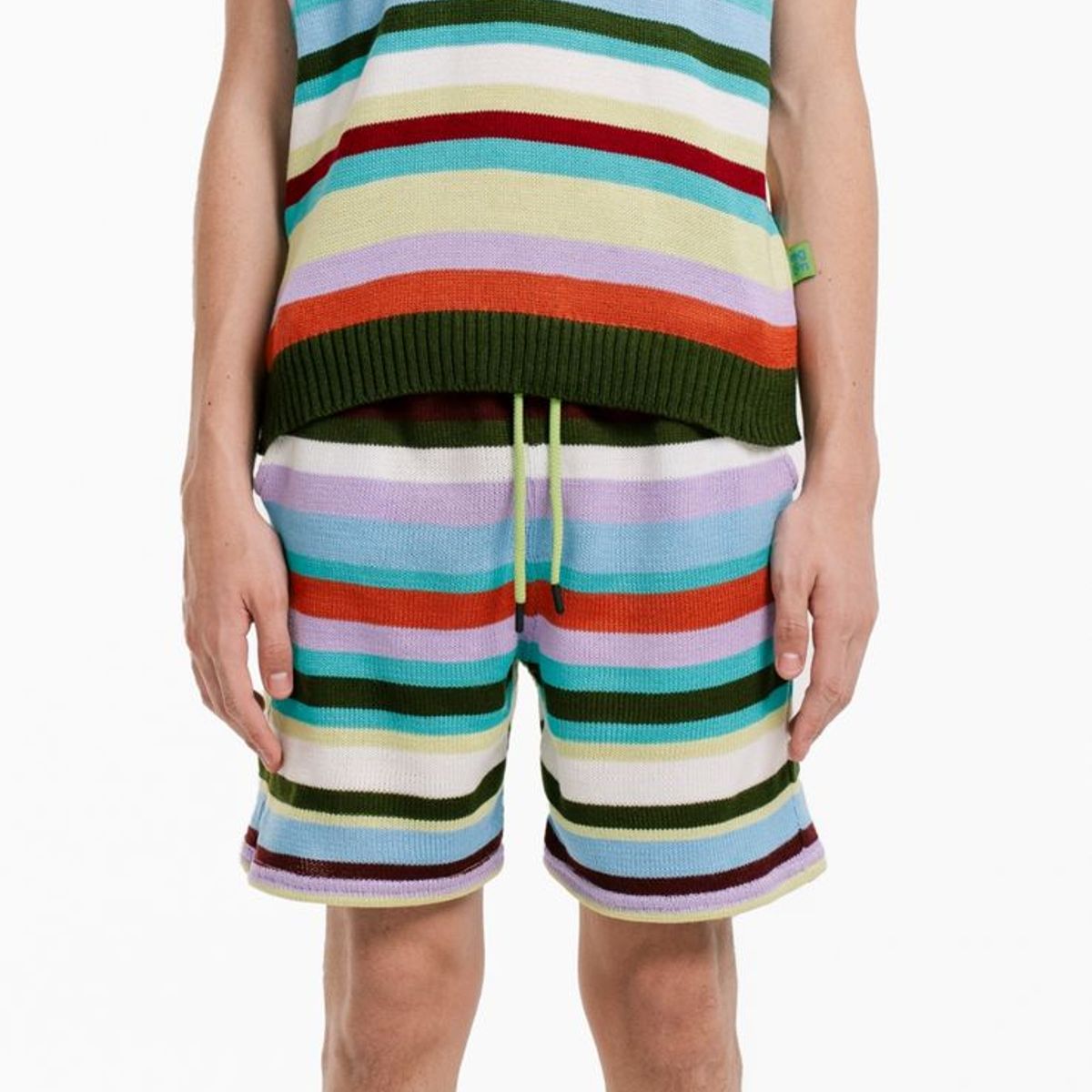 MAGLIONE - Chaleco Horizonte Cuello V con sisa