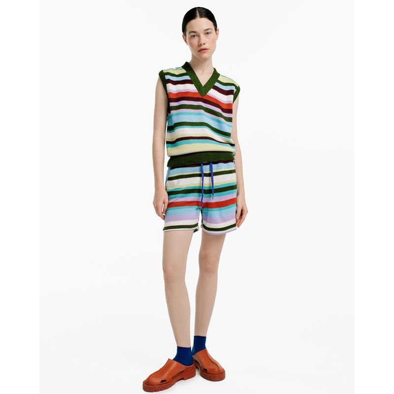 MAGLIONE - Chaleco Horizonte Cuello V con sisa