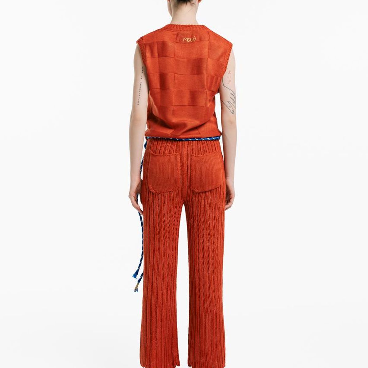 MAGLIONE - Chaleco Clasico redondo con sisa