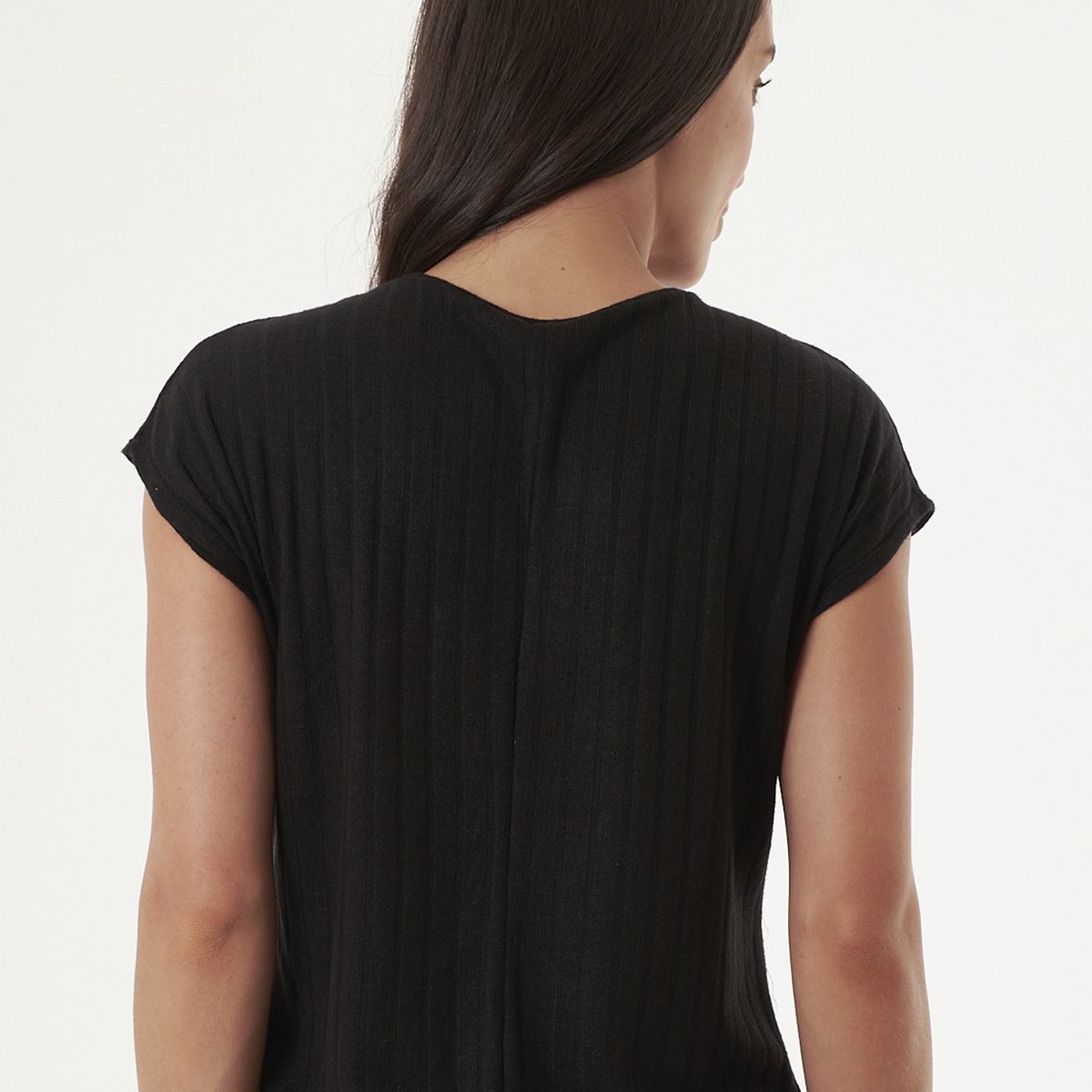 BELIFE - Camiseta negra con cuello redondo para mujer