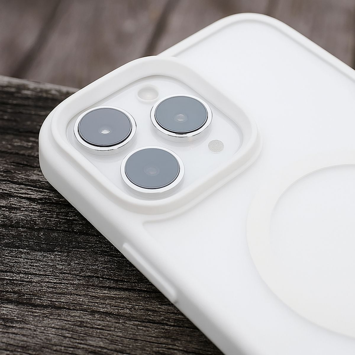 GENERICO - Estuche Protector Magsafe Carga Magnética Gkk para Iphone 16 Pro Max