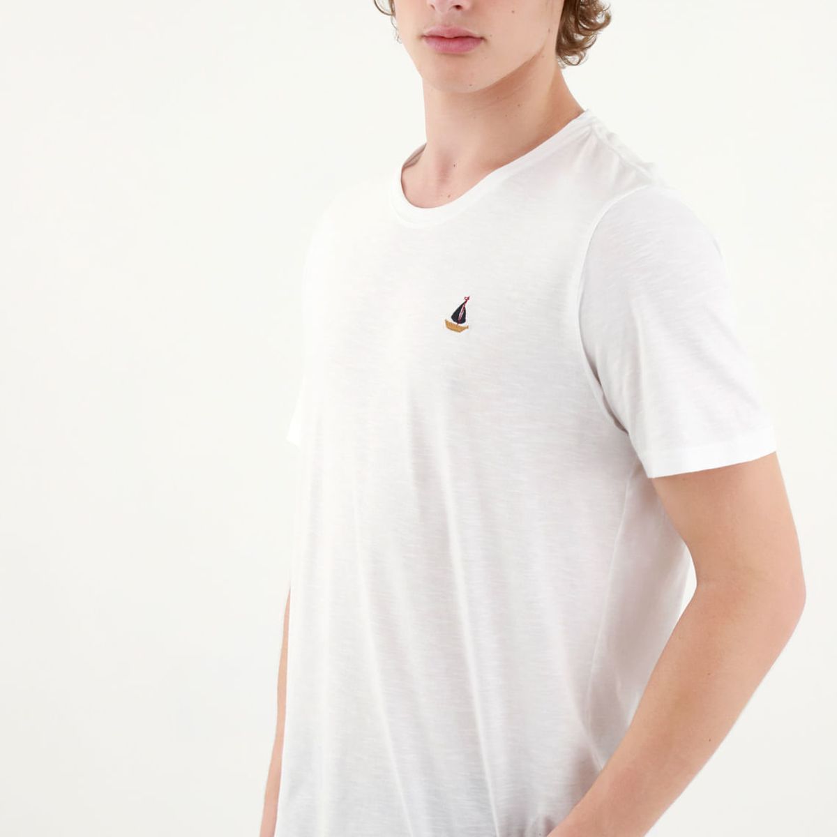 TENNIS - Camiseta blanca con mini detalle para hombre
