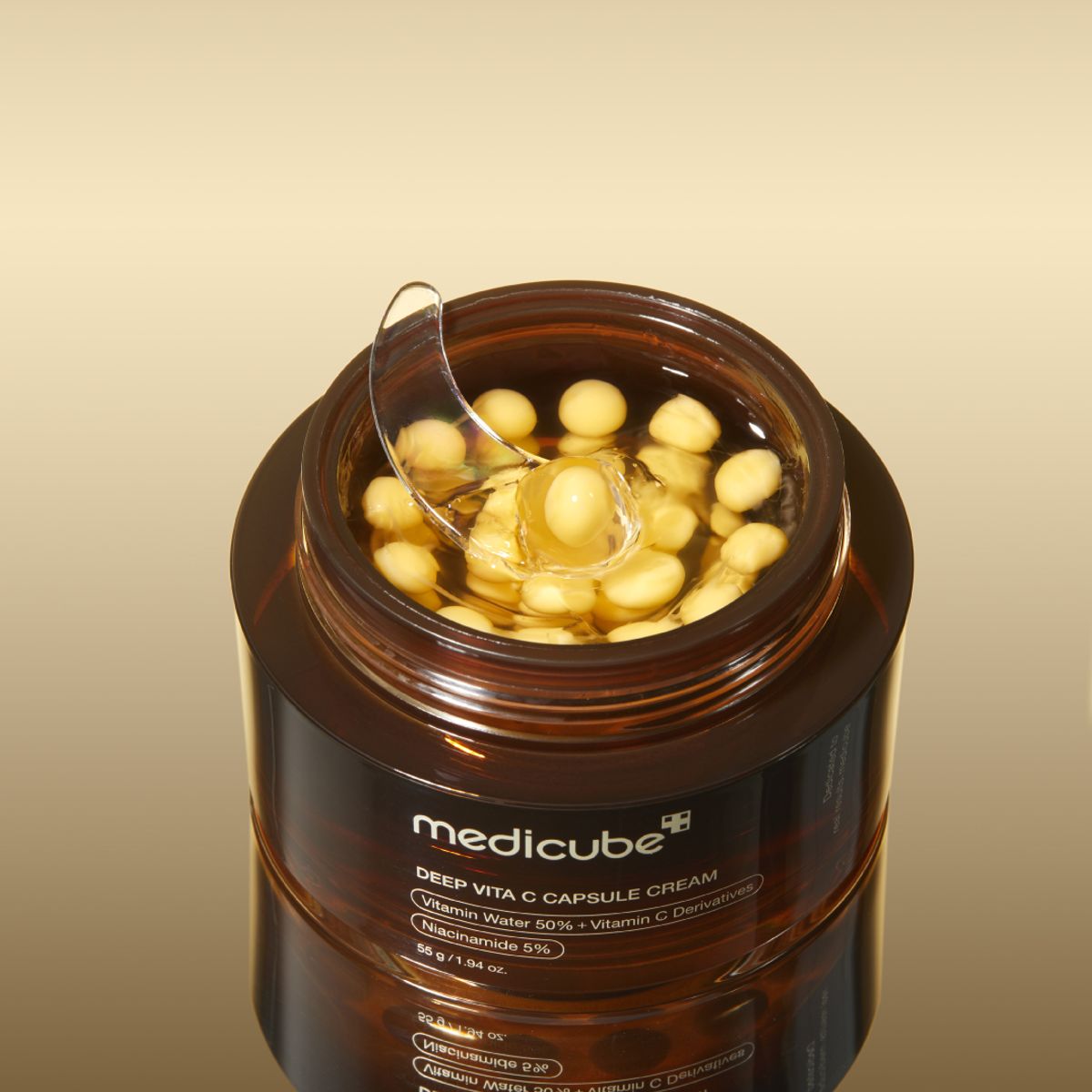 MEDICUBE - Deep Vita C Capsule Crema Hidratante