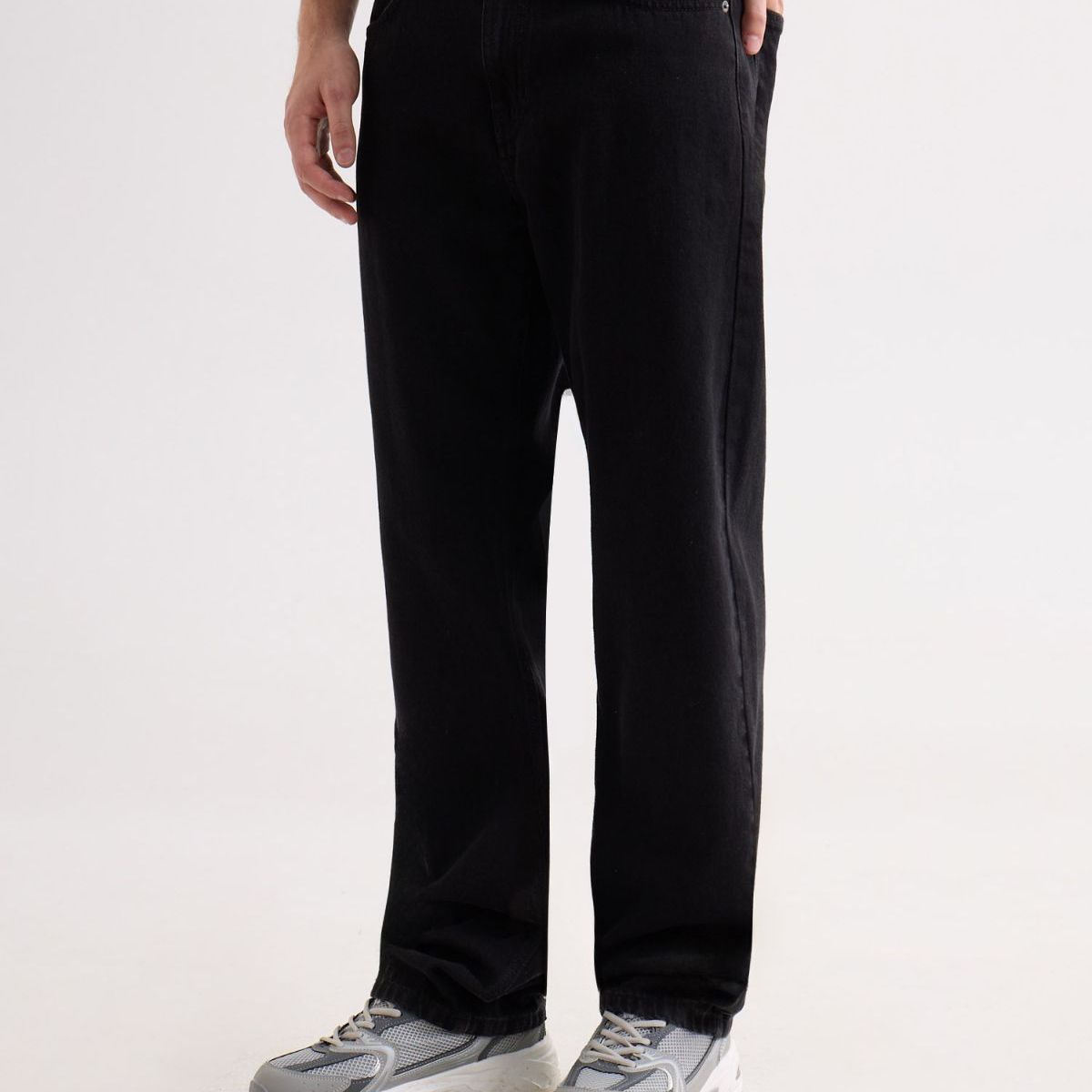 SEVEN SEVEN - Jean Recto Tiro Medio  Para Hombre Negro Seven Seven