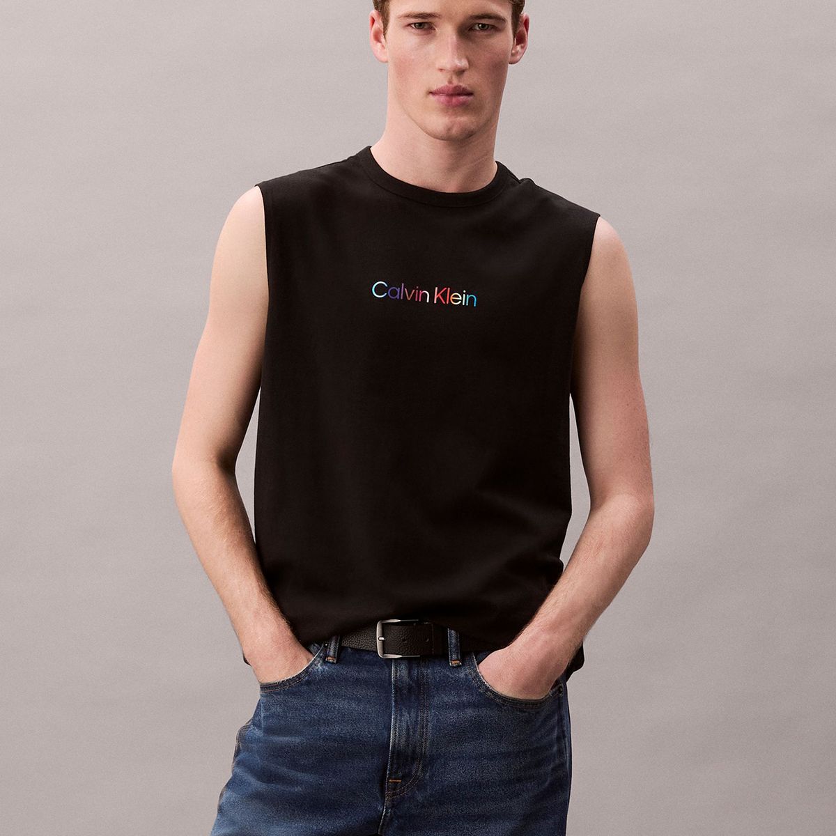 CALVIN KLEIN - Camiseta negra de tirantes de estar por casa - Pride Calvin Klein