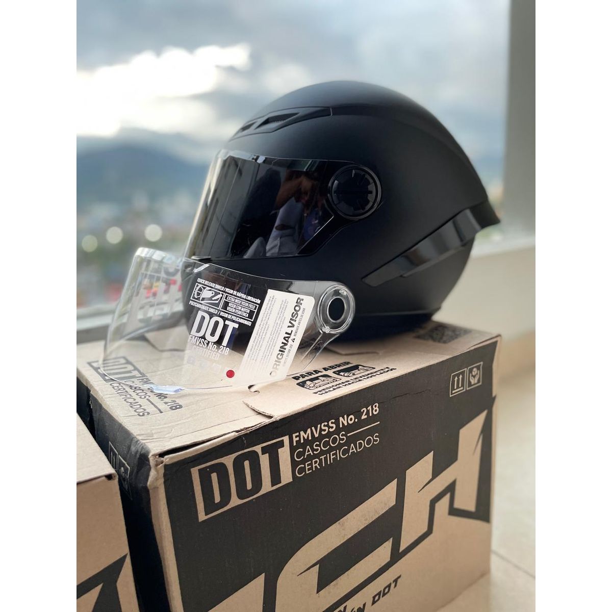 ICH - CASCO ICH 501 VISERA NEGRA Y TRANSPARENTE