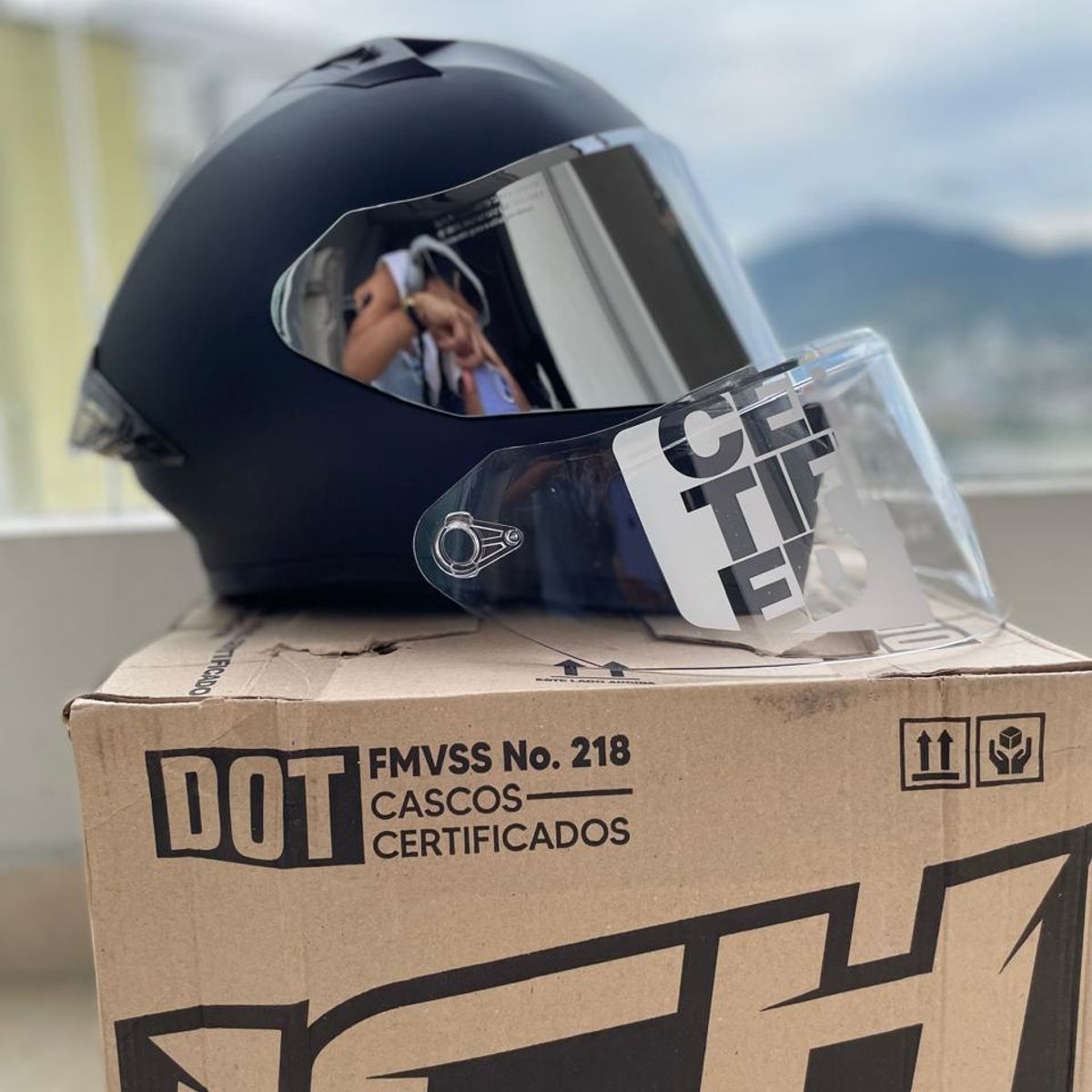 ICH - CASCO ICH 503 PLATEADA Y TRANSPARENTE