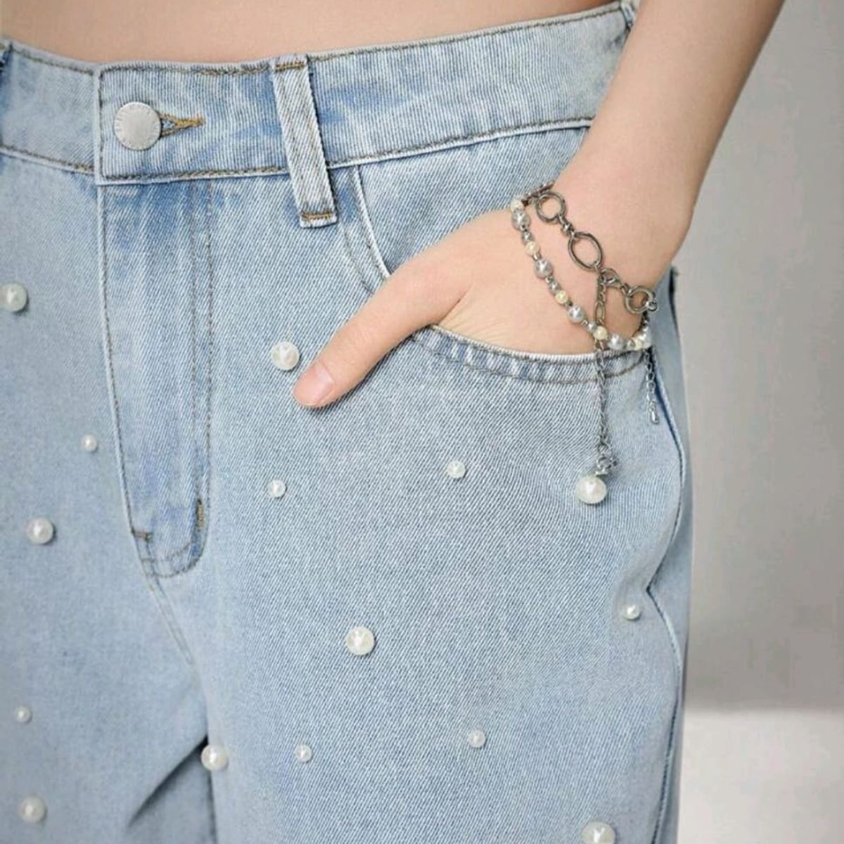 PAATAL - Jean Perlas