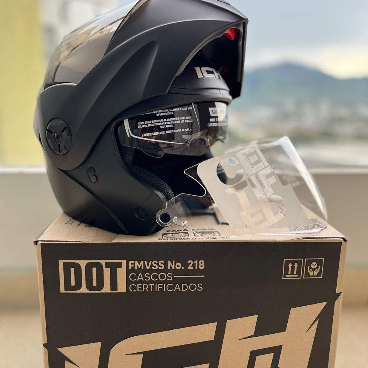 ICH - Casco Abatible 3110 Visera Negra y Transparente