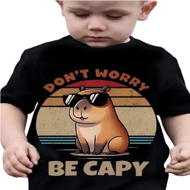 100 - Camiseta Color Negro Con Capibara