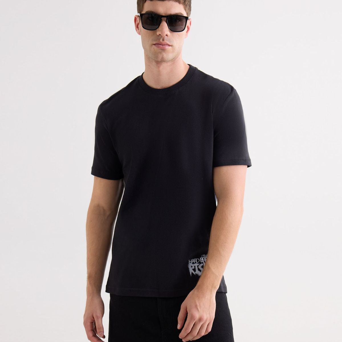 SEVEN SEVEN - Camiseta Estampada Screen Take Risks  Para Hombre Negro Seven Seven
