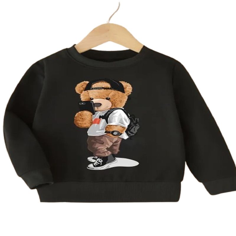 100 - Sueter Negro con Estampado de Oso