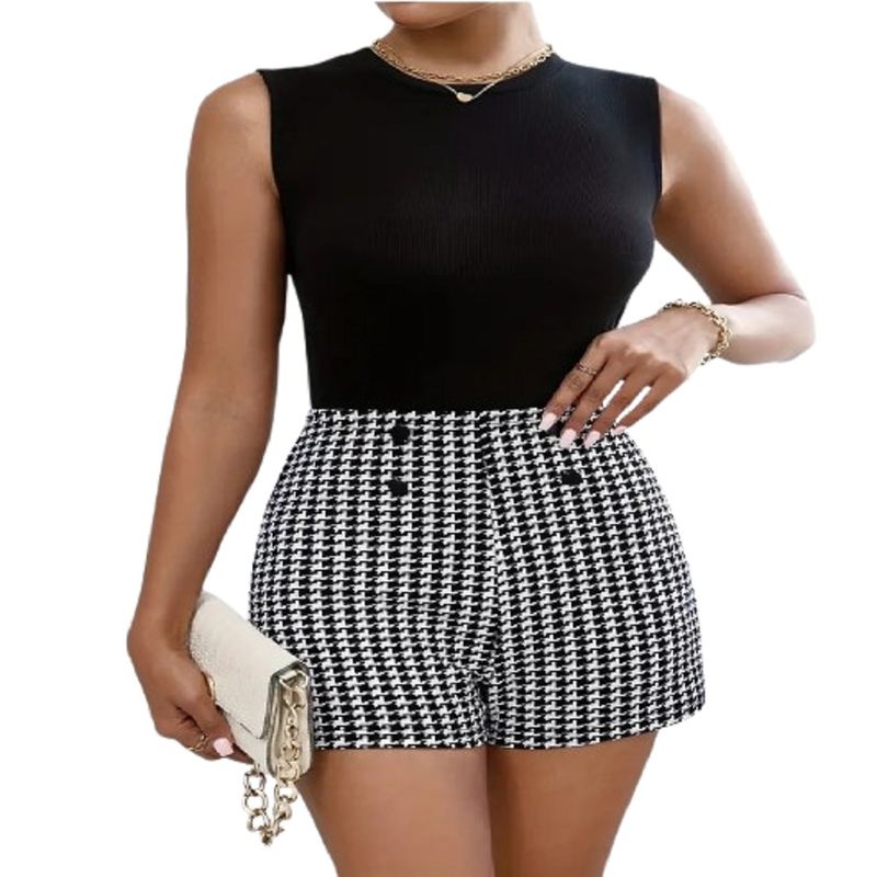 100 - Shorts Cortos Color Negro Con Blanco