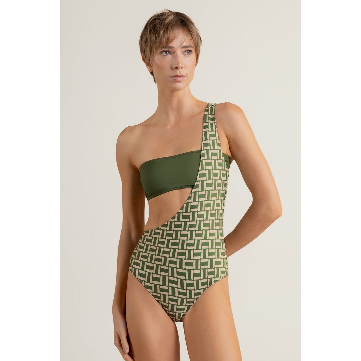 TOUCHE BALNEAIRE - Traje de Baño Entero Trikini de Playa Dama Marca Touche Balneaire Ref 0E25053