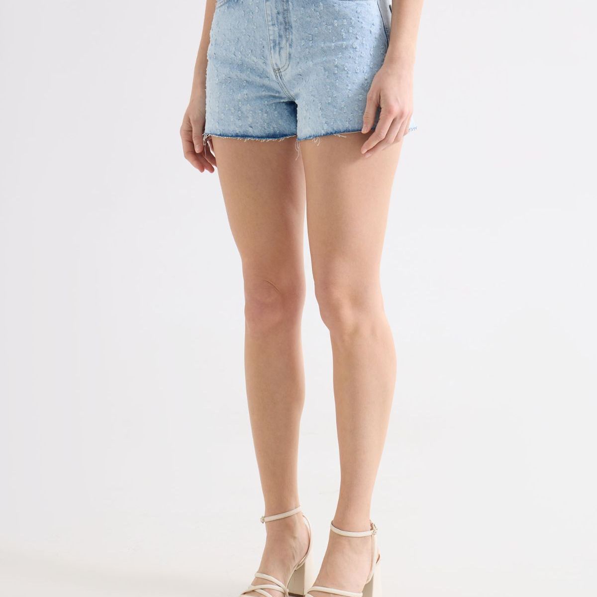 SEVEN SEVEN - Short Para Mujer Mom Color Crema Marca Seven Seven #28191084