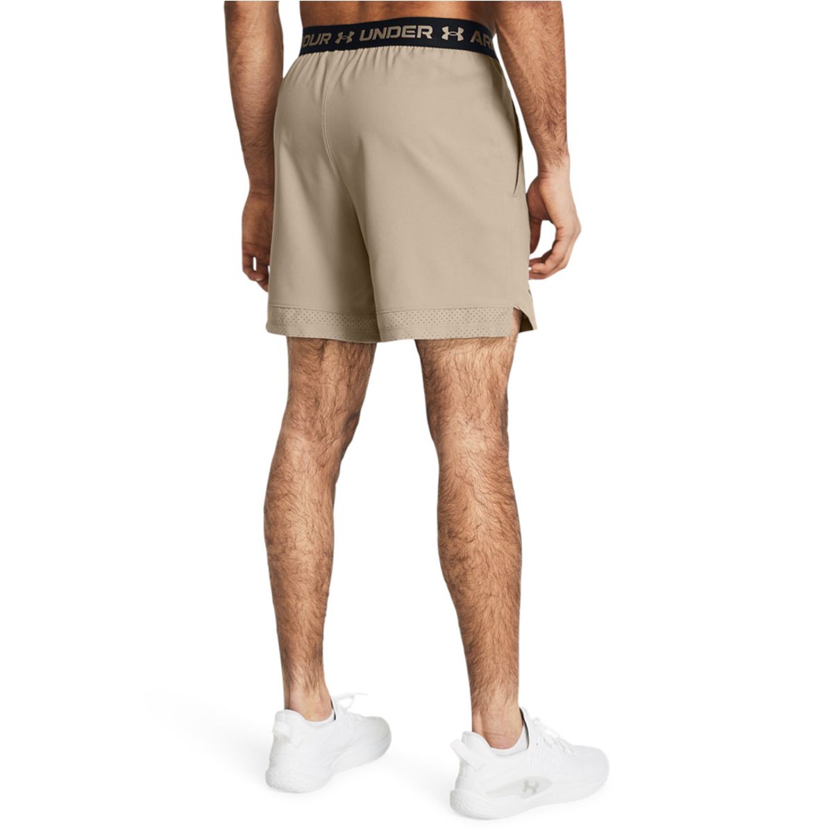 UNDER ARMOUR - Short Hombre Under Armour VANSH WVN 6IN SHORTS Marron UNDER ARMOUR