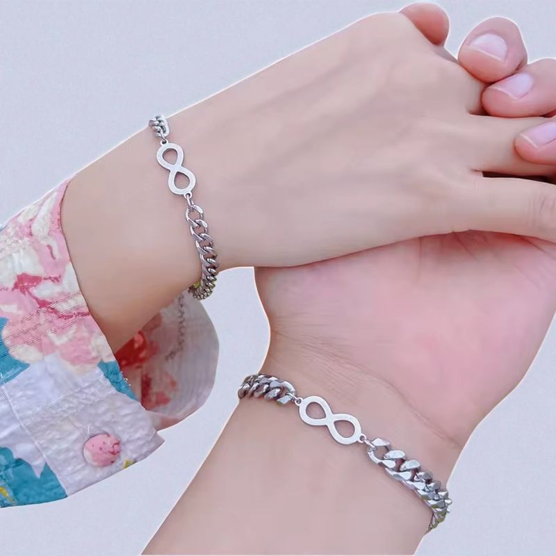 GENERICO - Pulseras Para Pareja Infinito Plateadas En Acero Inoxidable + Caja