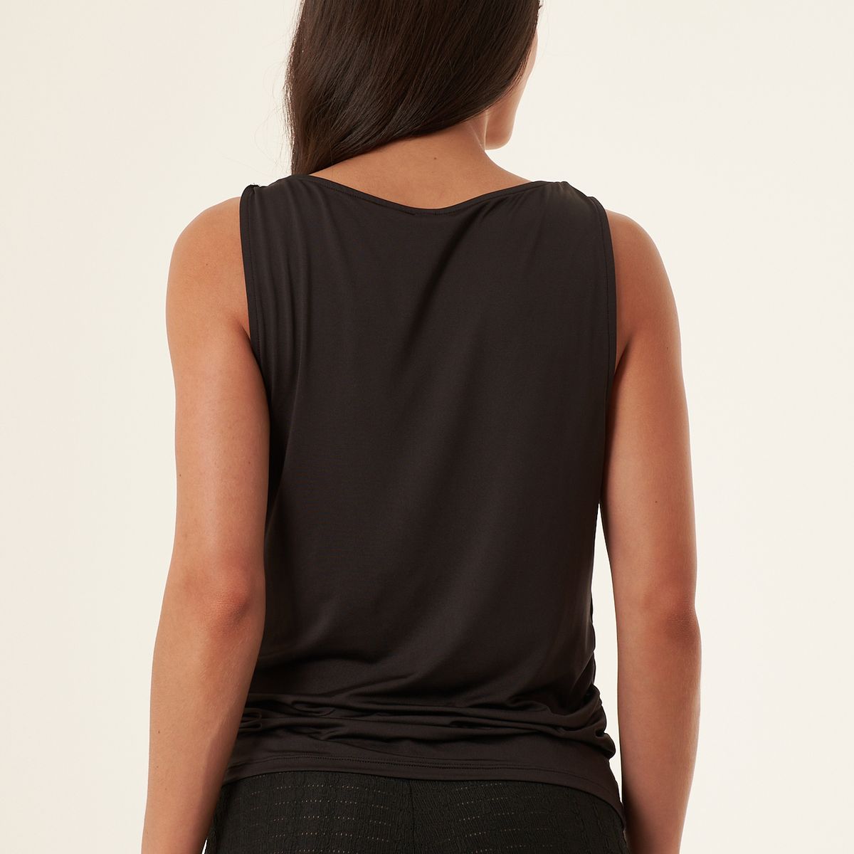 BELIFE - Camiseta manga sisa negra entorchada en hombros para mujer