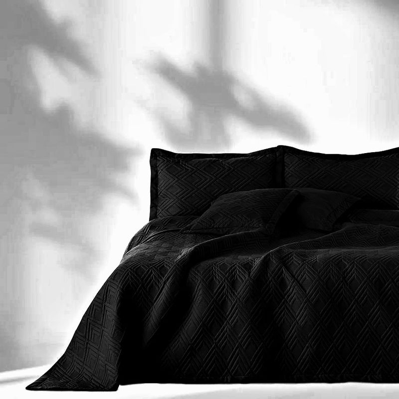 GENERICO - COLCHA KING  280*240 mts. COLOR NEGRO REVÈS GRIS + DOS FUNDAS