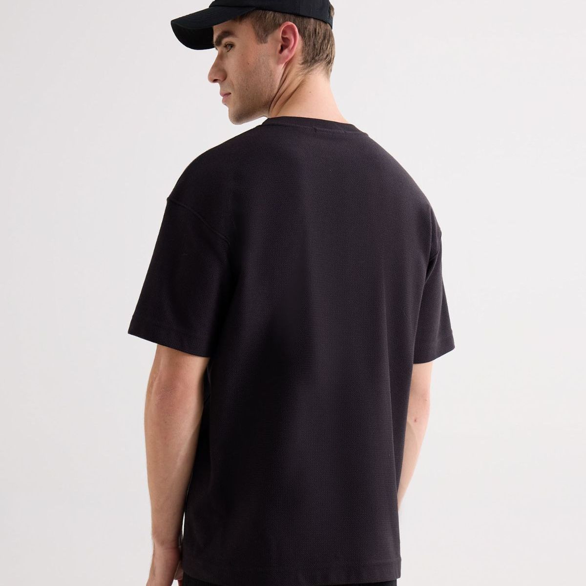 SEVEN SEVEN - Camiseta De Hombre  Color Negro Marca Seven Seven #45092729