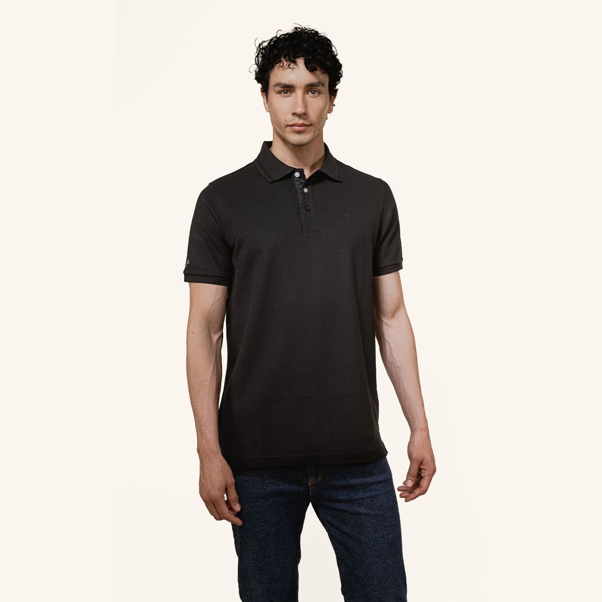 MARIO HERNANDEZ - Camiseta Polo Emblema Noche Tierra Arriba