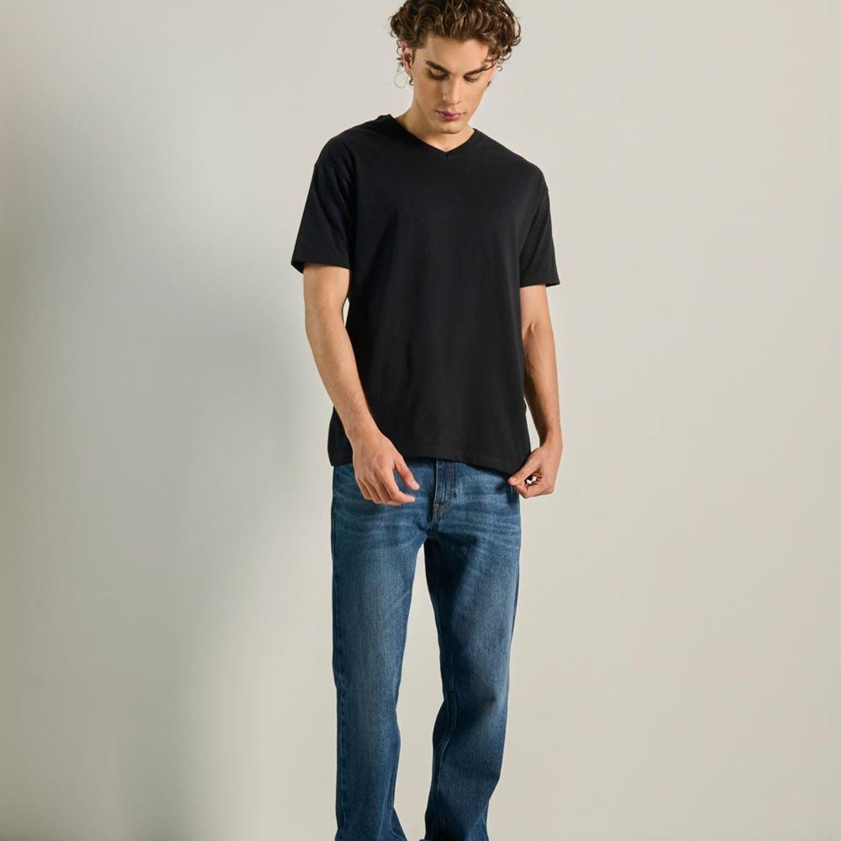 KOAJ - KOAJ Camiseta manga corta unicolor para hombre cuello V Hech HOMBRE