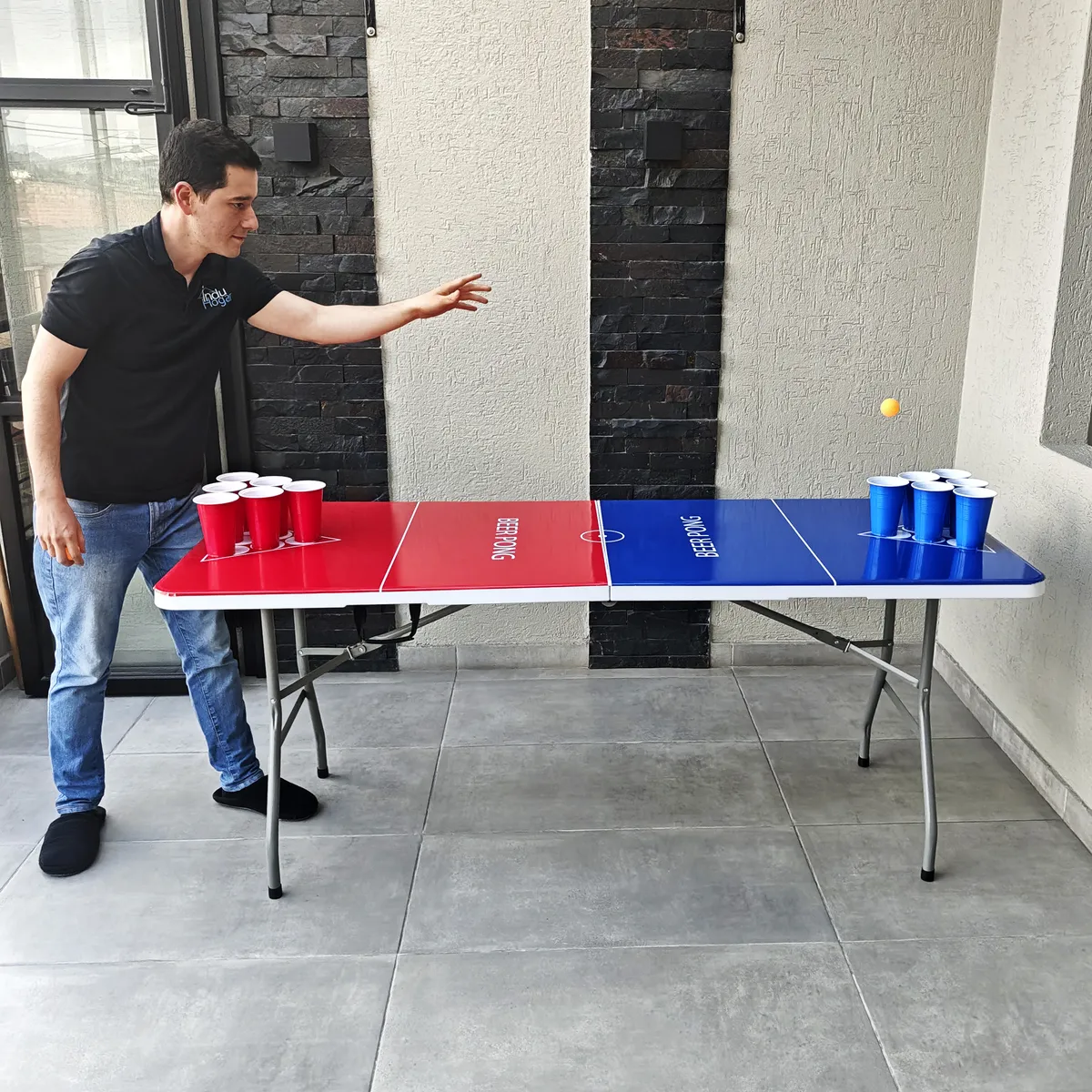 INDUHOGAR - Mesa plegable para jugar beer pong + vasos + pinpones