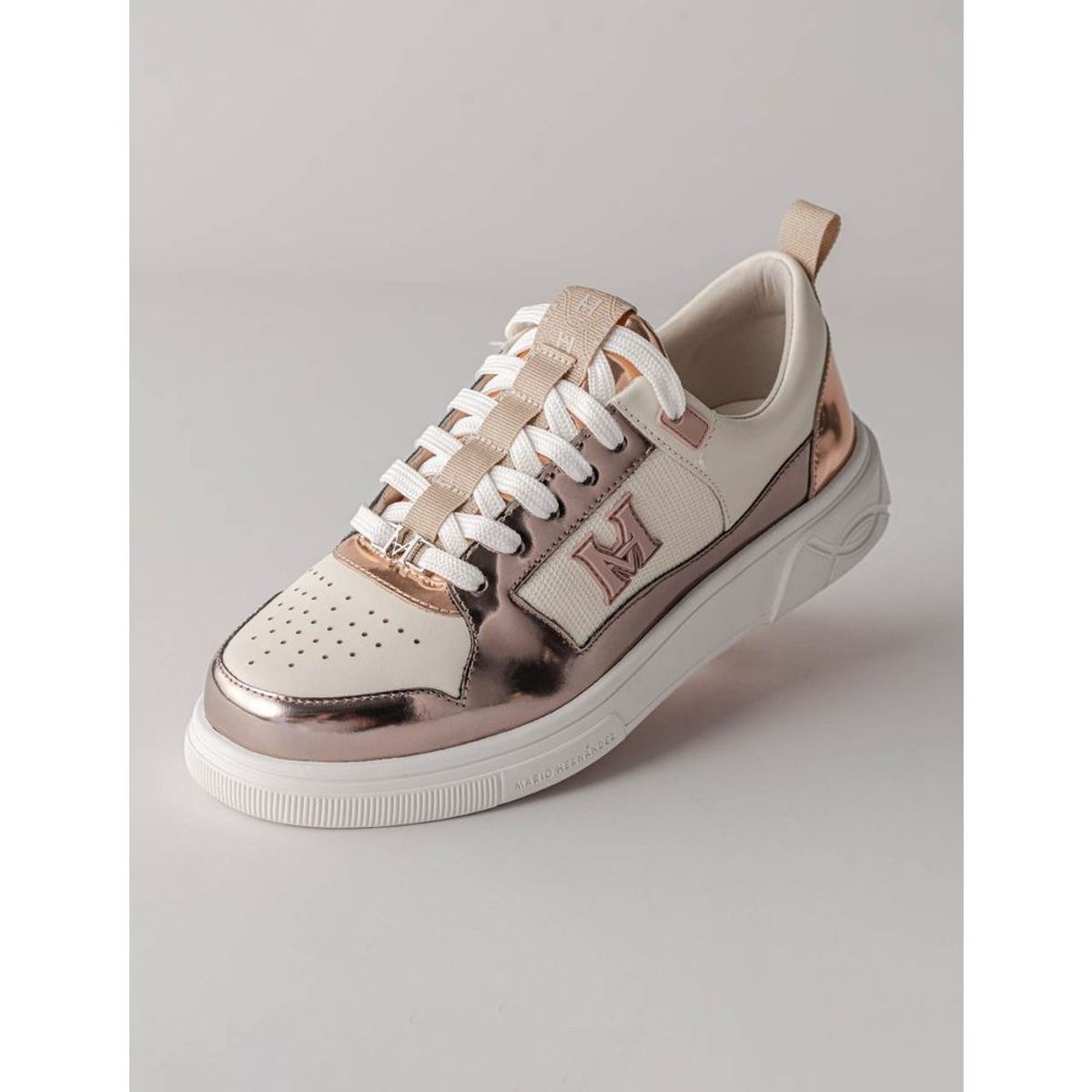 MARIO HERNANDEZ - Tenis Saga Nacar