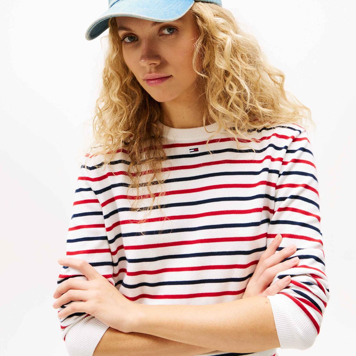 TOMMY HILFIGER - Gorra celeste de béisbol Heritage chaqueta jeans Tommy Hilfiger