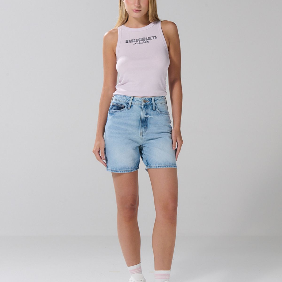 KOAJ - KOAJ Camiseta manga sisa lila clara con estampado college Mujer