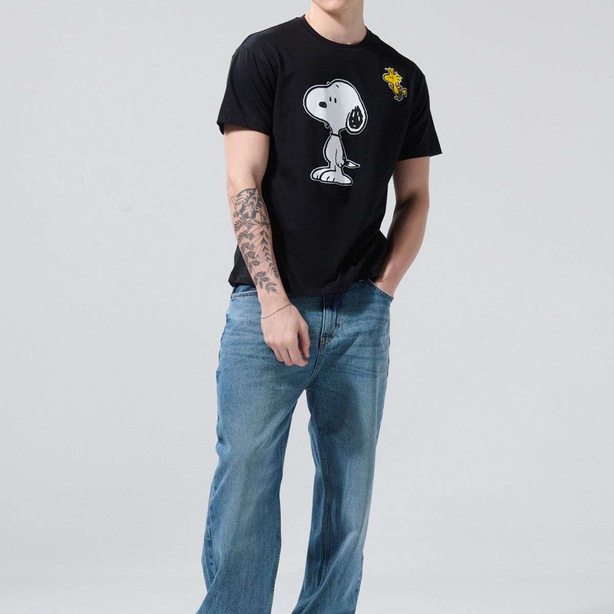 KOAJ - KOAJ Camiseta oversize de Nigthmare Before Chritsmas manga  Hombre