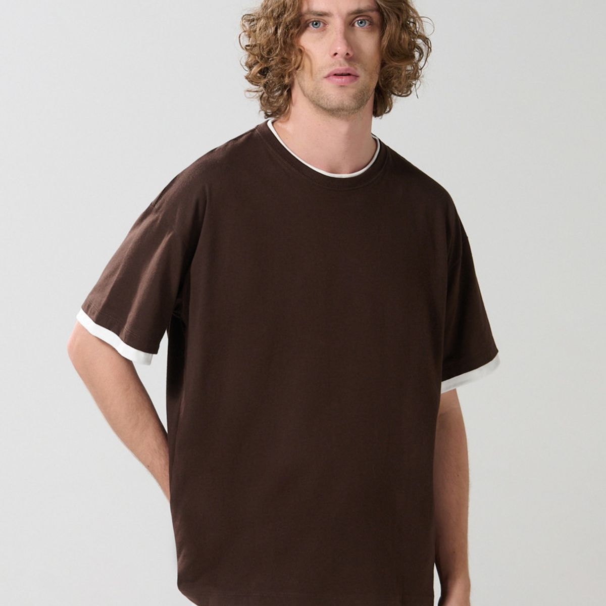 KOAJ - KOAJ Camiseta unicolor manga corta con contrastes oversize Hombre