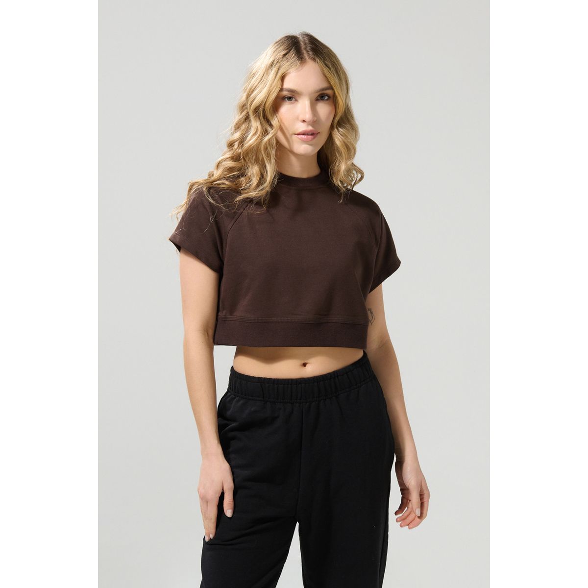 KOAJ - KOAJ Camiseta unicolor cuello redondo silueta cajón. Mujer