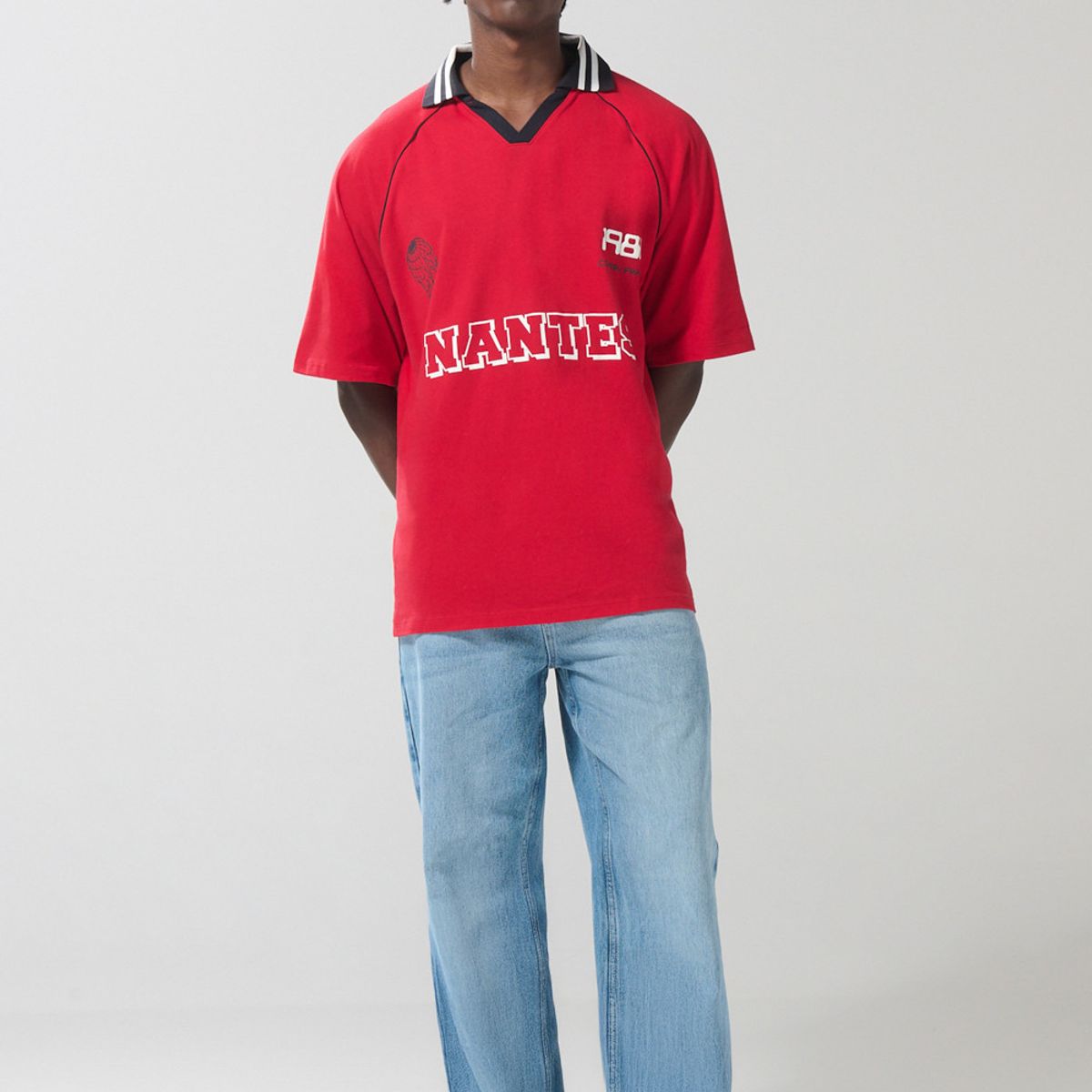 KOAJ - KOAJ Camiseta oversize roja college con manga ranglan corta Hombre