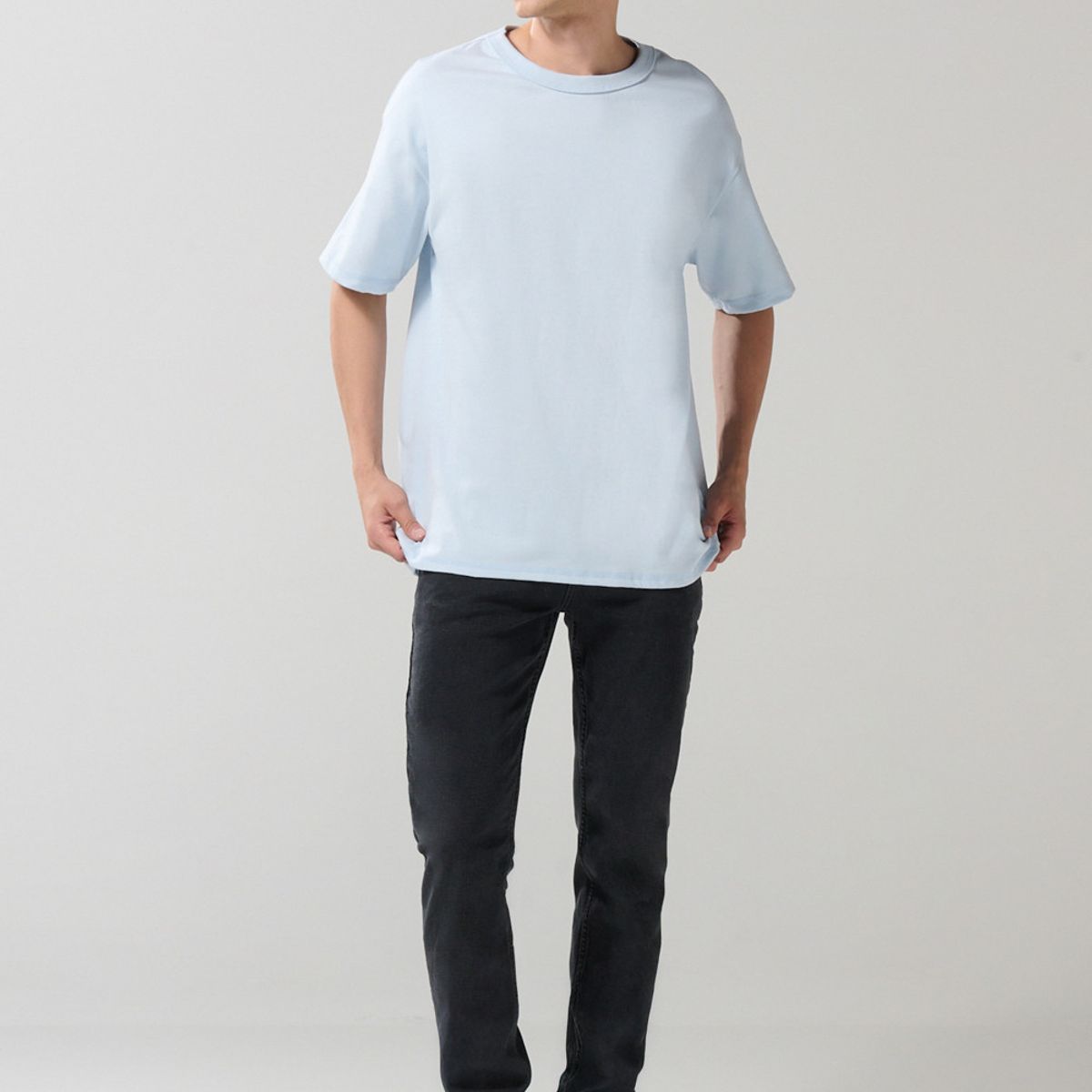 KOAJ - KOAJ Camiseta oversize unicolor cuello redondo en algodón Hombre