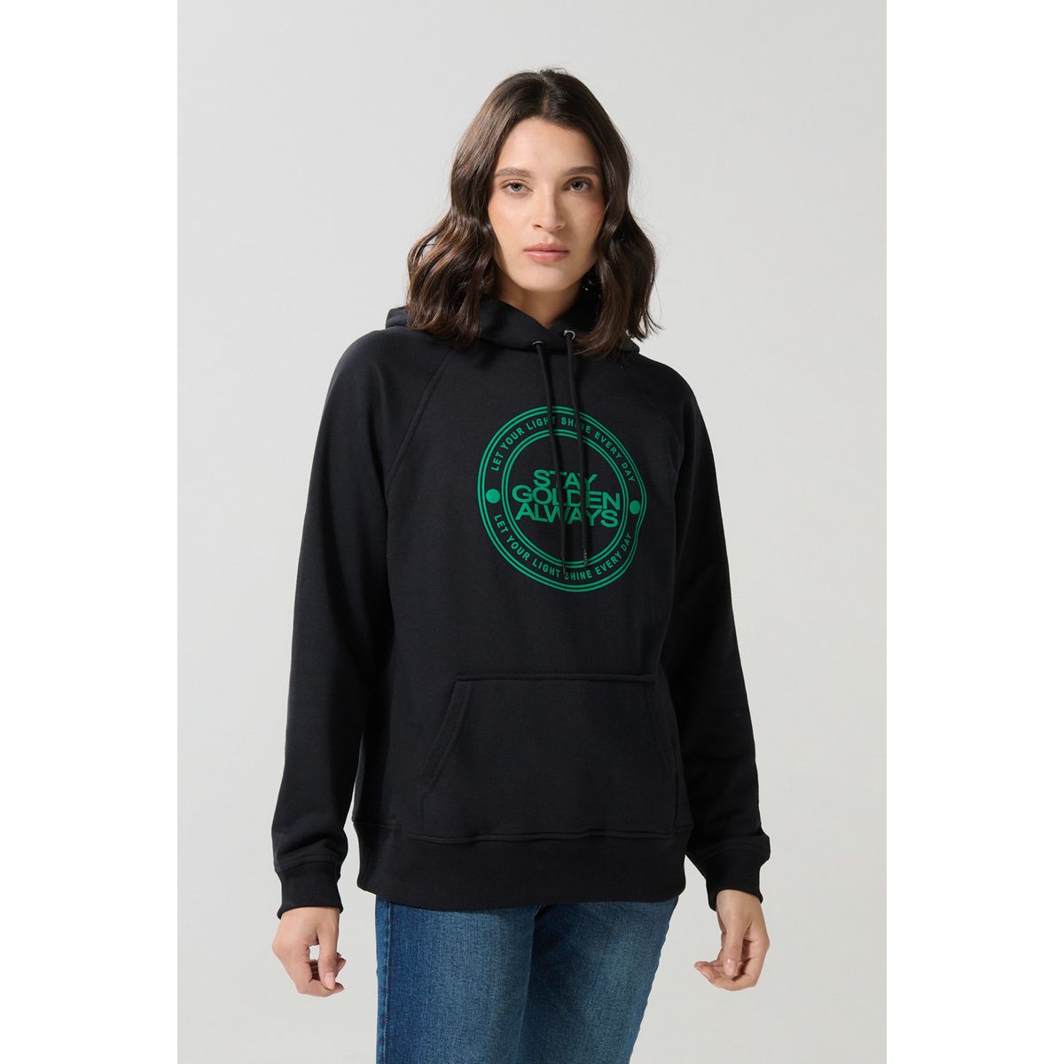 KOAJ - KOAJ Buzo con capota negro, texto verde y manga ranglan Mujer