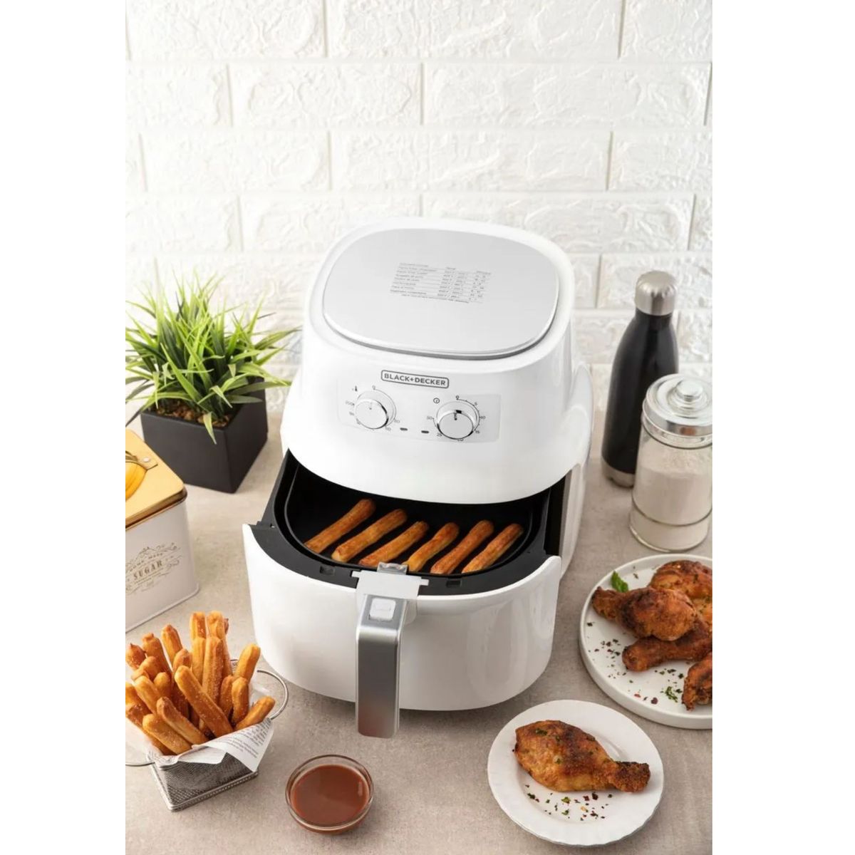 BLACK+DECKER - Freidora de Aire Blanca Black + Decker 3.5 Litros