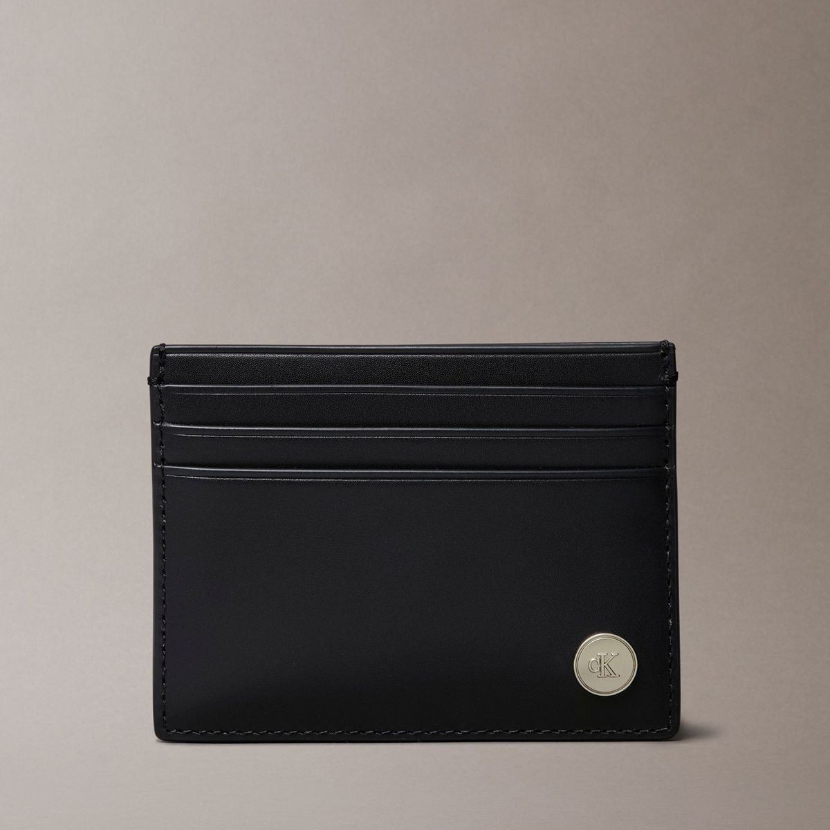 CALVIN KLEIN - Tarjetero negro con monograma Calvin Klein