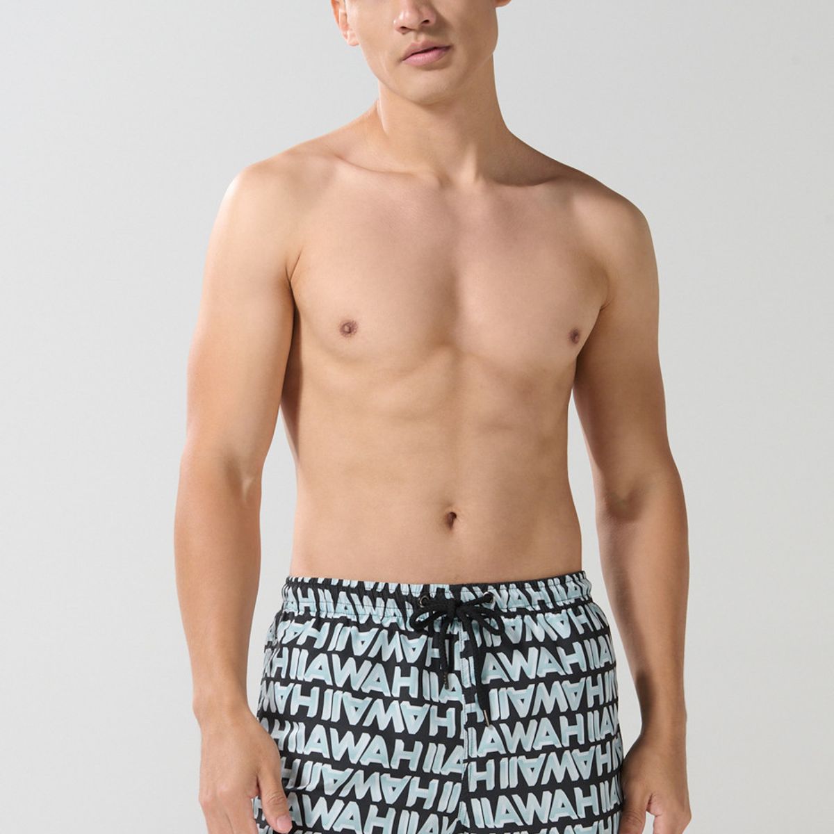 KOAJ - KOAJ Bermuda tiro bajo playera negra con diseños de textos Hombre