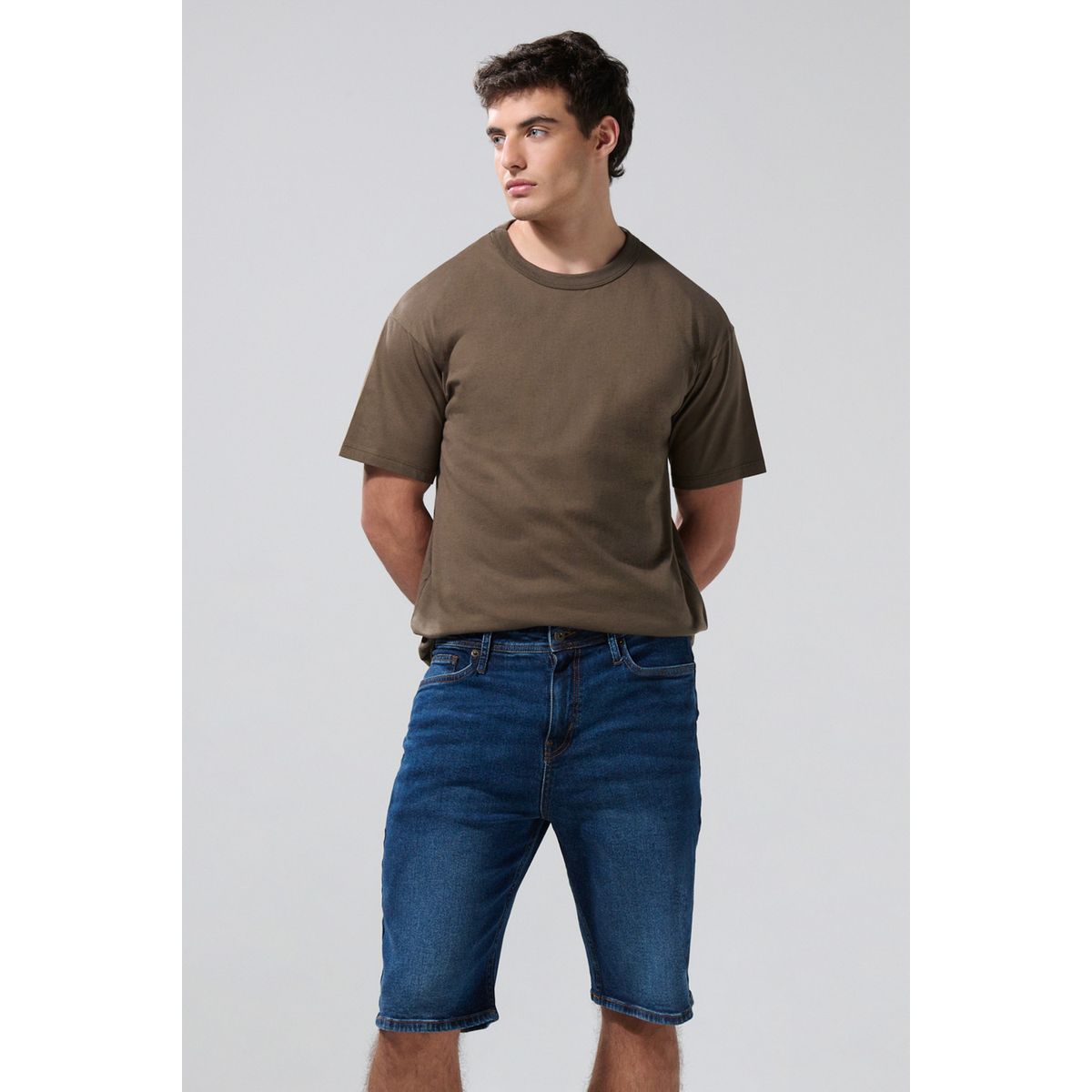 KOAJ - KOAJ Bermuda tiro bajo slim en jean azul oscura con desgaste Hombre